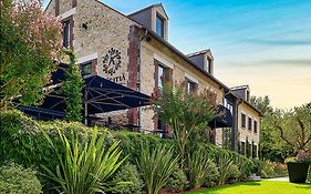 Amicitia - Hotel & Restaurant